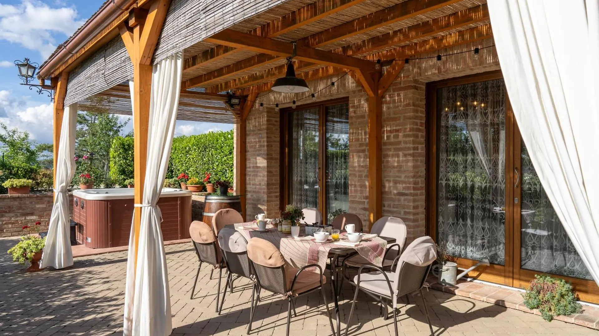 La Capanna Di Elfo Luxury Villa View Siena