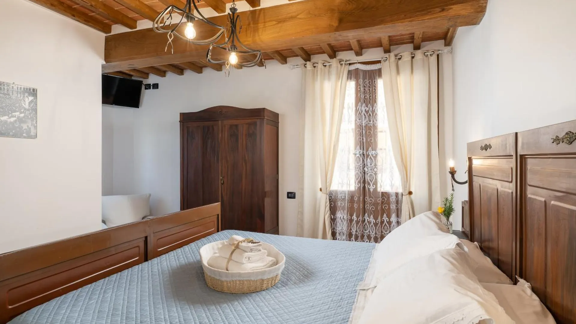 La Capanna Di Elfo Luxury Villa View Siena 0*,