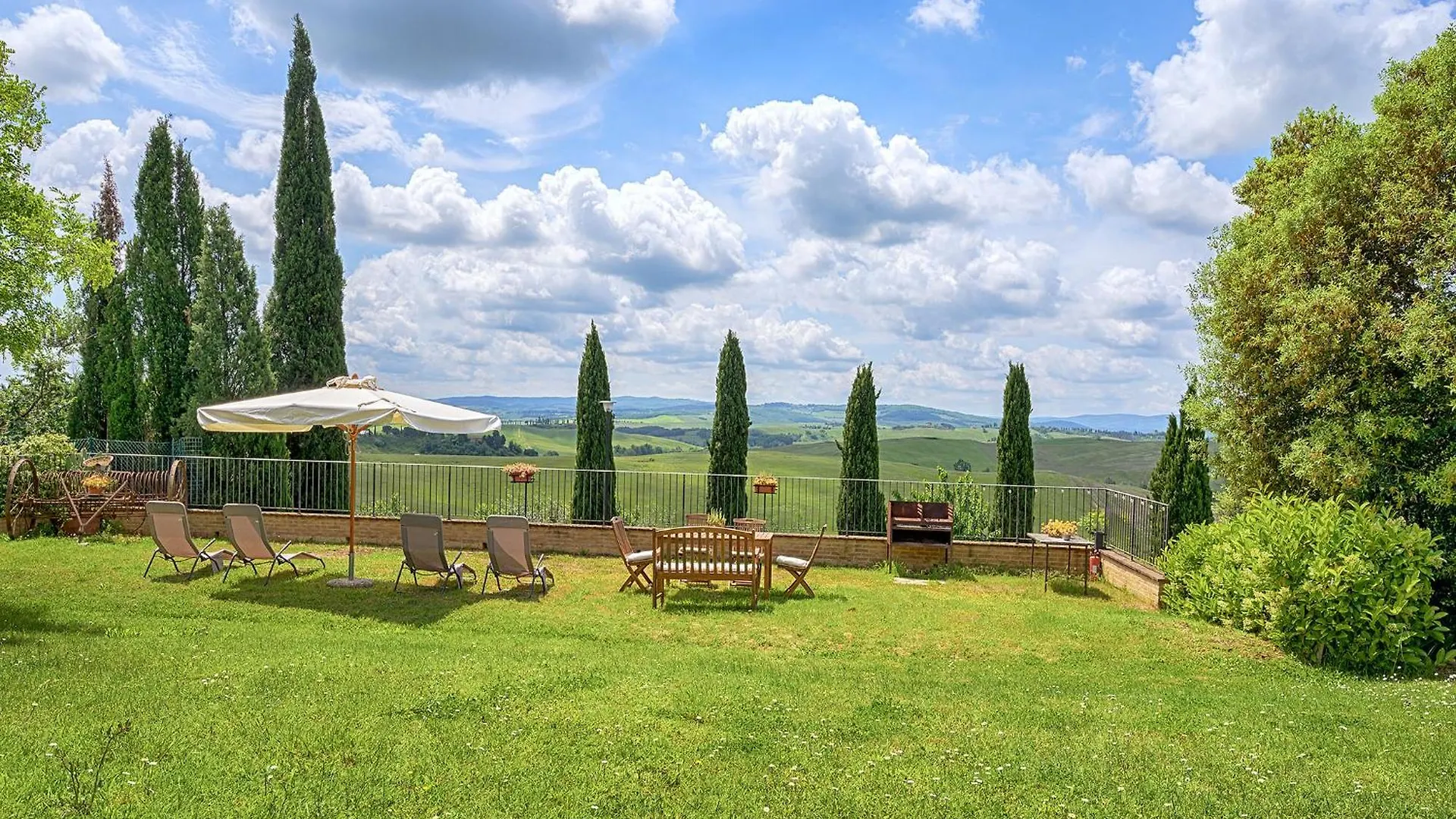 La Capanna Di Elfo Luxury Villa View Siena