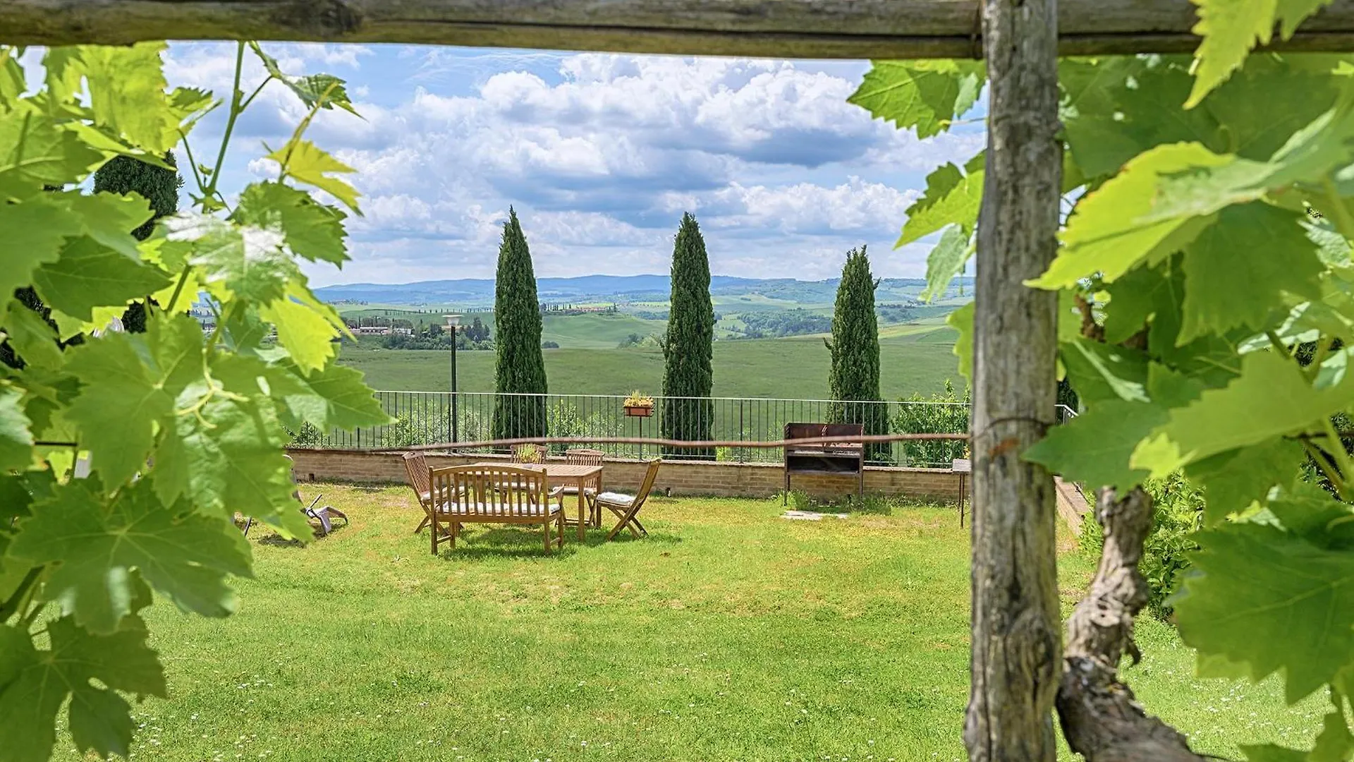 La Capanna Di Elfo Luxury Villa View Siena